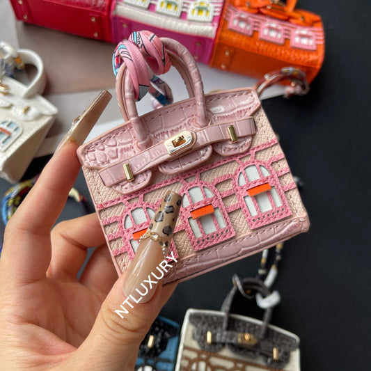 Cute Mini House Pendant (Pink)