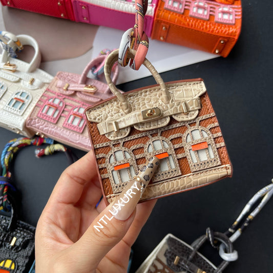 Cute Mini House Pendant (Brown)
