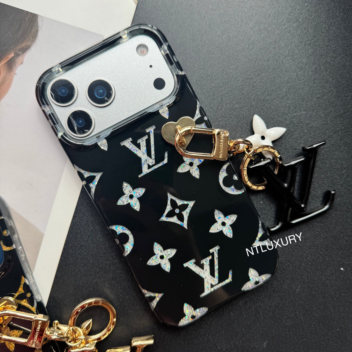 Golden Time to  Love Phone Case with Pendant