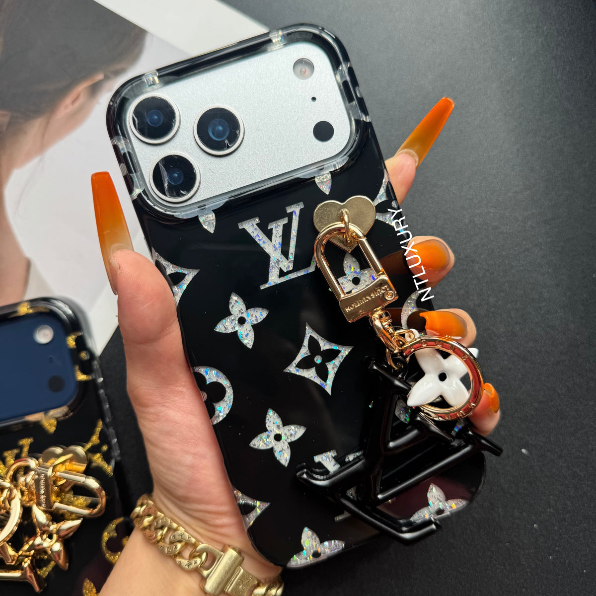 Golden Time to  Love Phone Case with Pendant