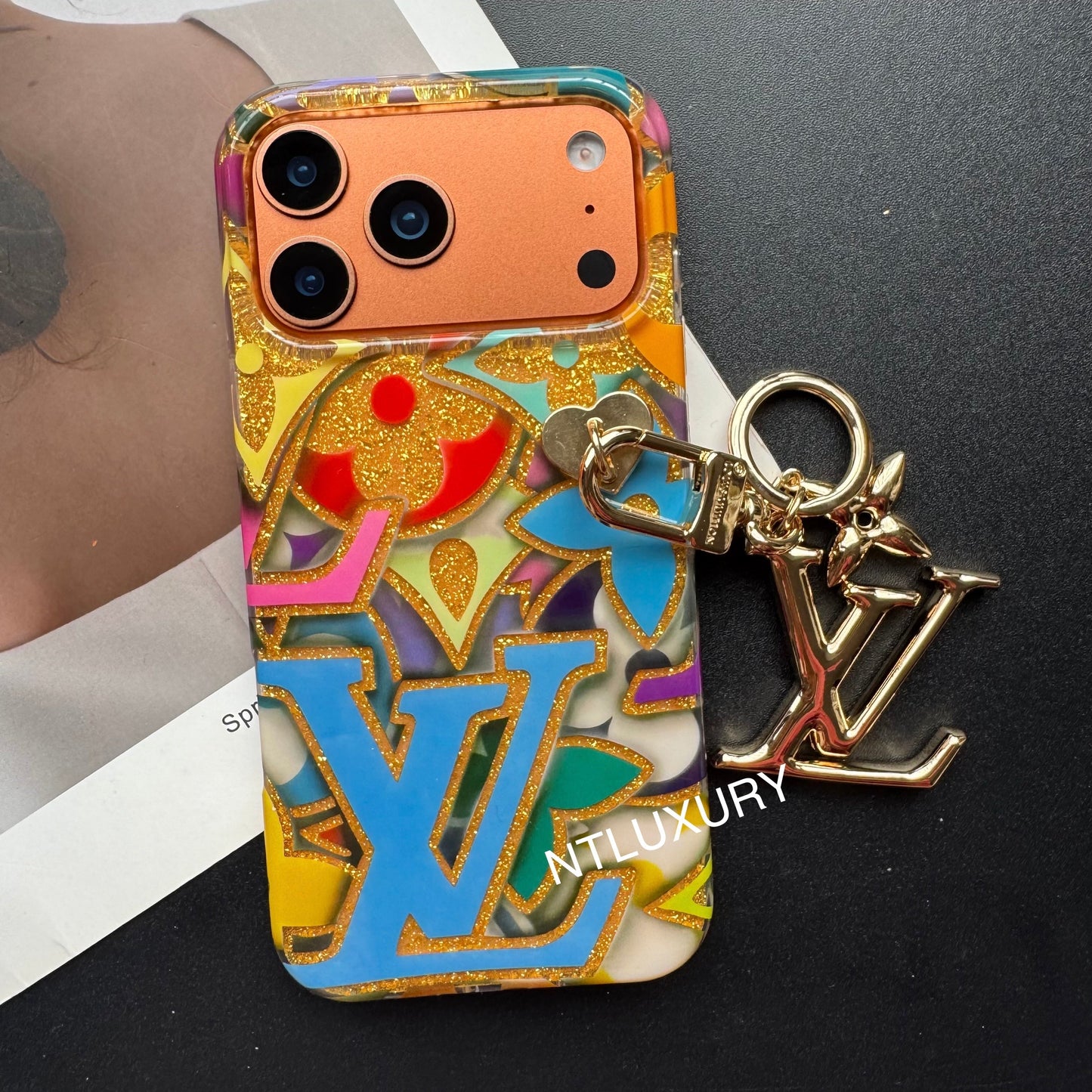 Colorful Love for Life Phone Case with Pendant (Colorful)