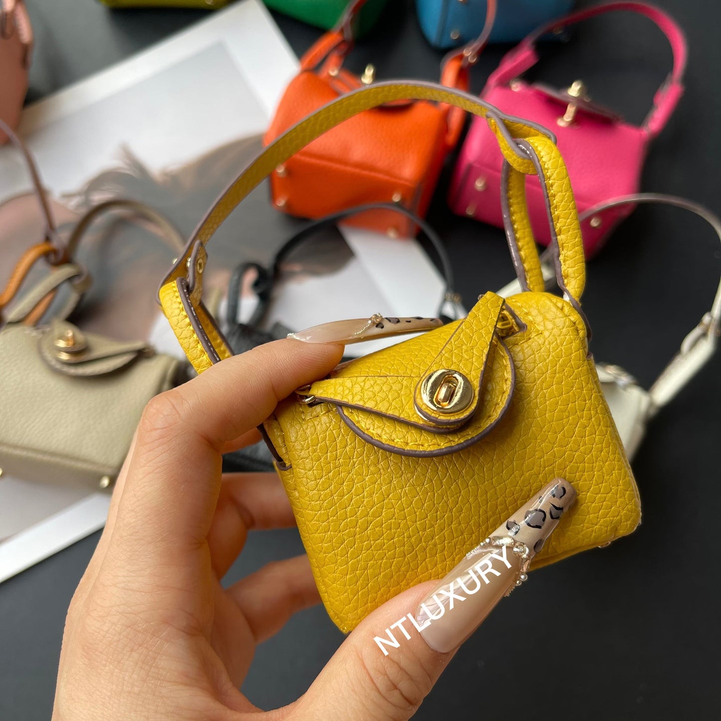 Cute Leendy Girl Minimum Cute Pendant