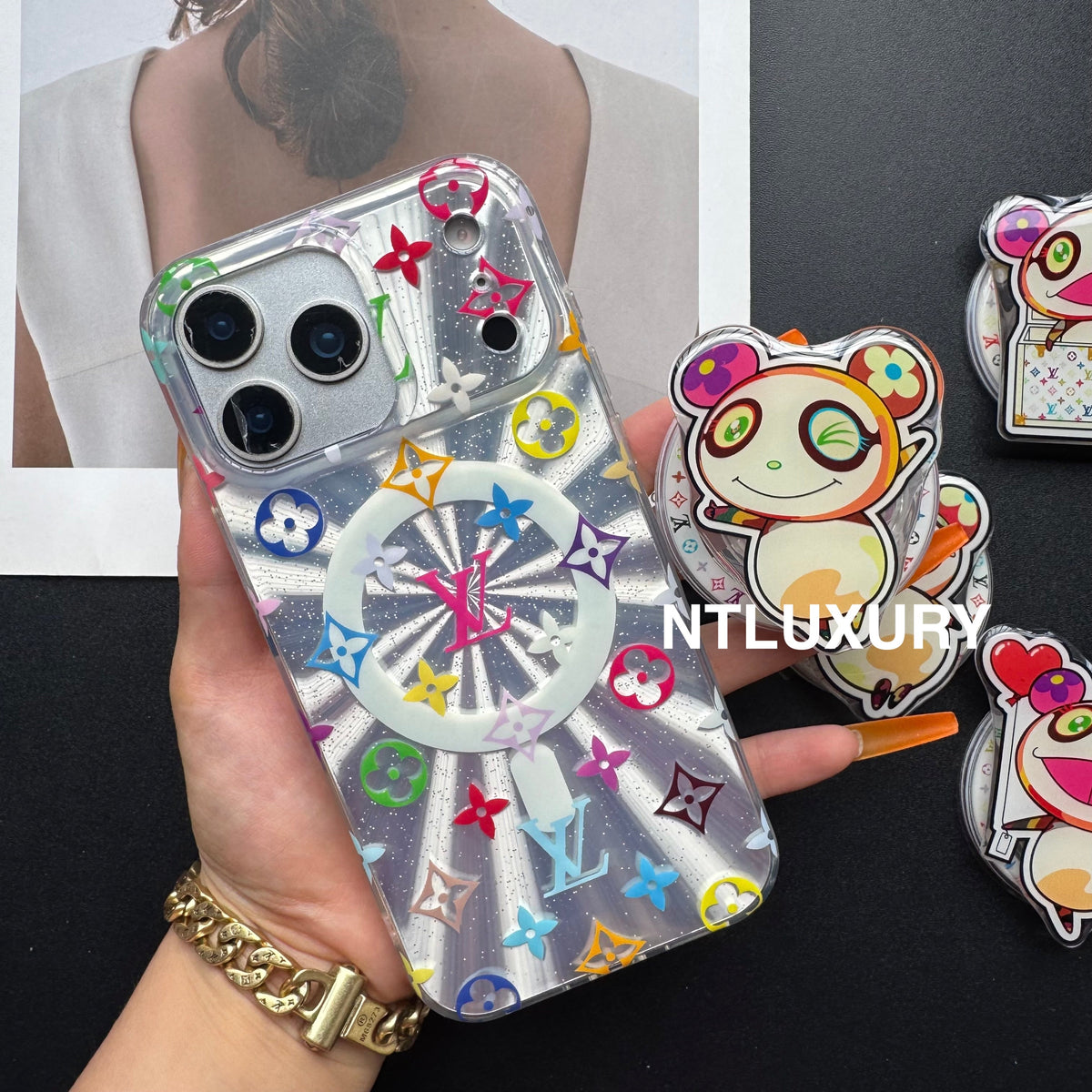 Coque de téléphone Laser Shining Love avec support MagSafe (Ours mignon)