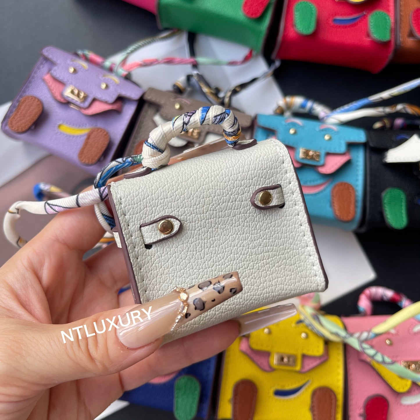 Cute Doll Minimum Cute Pendant (White)