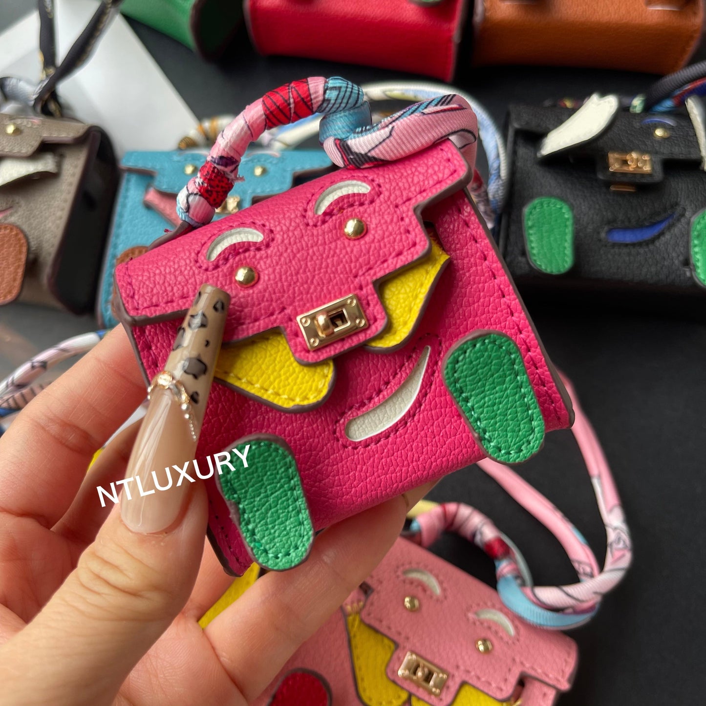 Cute Doll Minimum Cute Pendant (Magenta)
