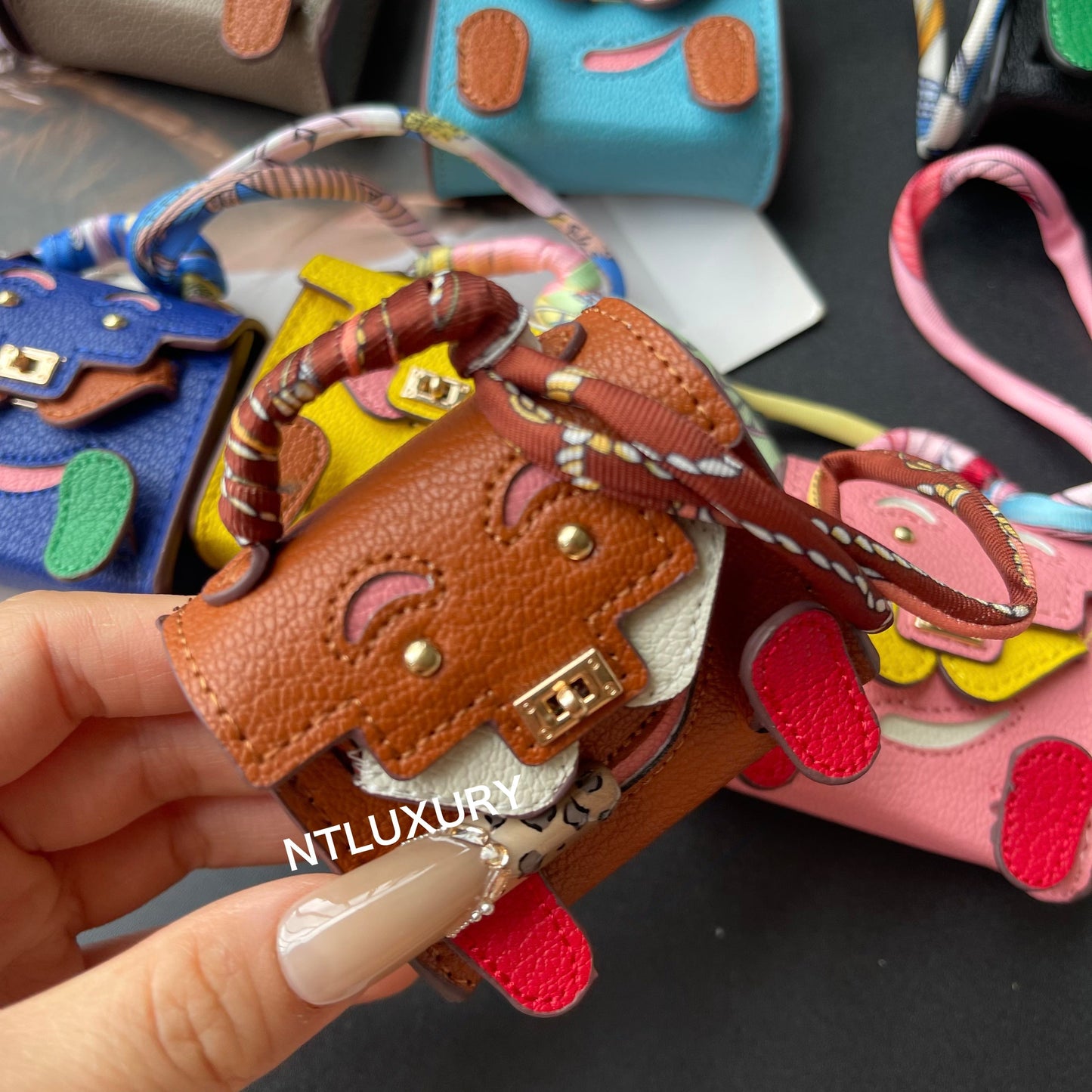 Cute Doll Minimum Cute Pendant (Brown)
