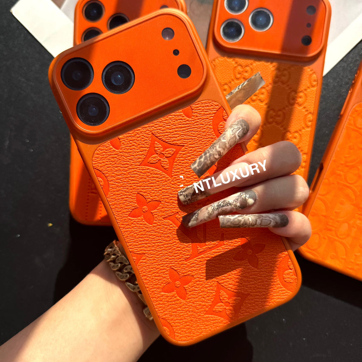 Coque de téléphone motif orange sophistiqué