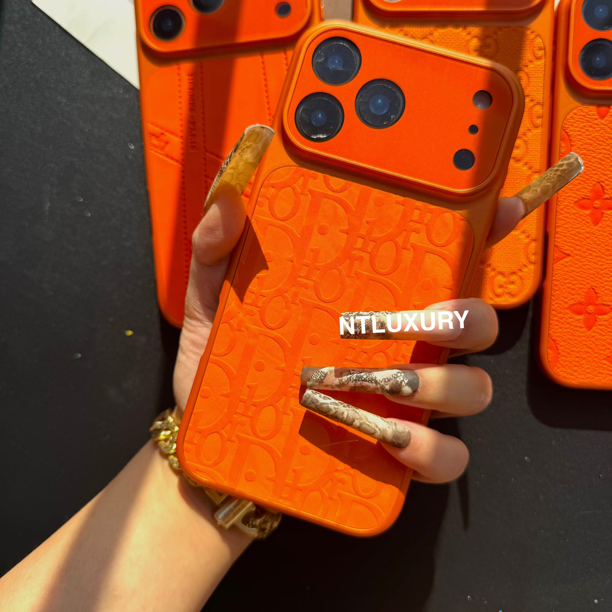 Coque de téléphone motif orange sophistiqué