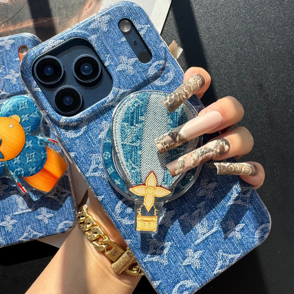 Romantic Hot Air Balloon Magsafe Phone Case