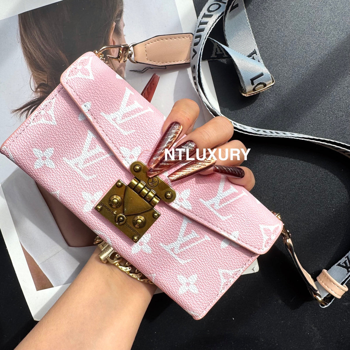 Love Floral Geschenk Geldbörse Handyhülle mit Kette