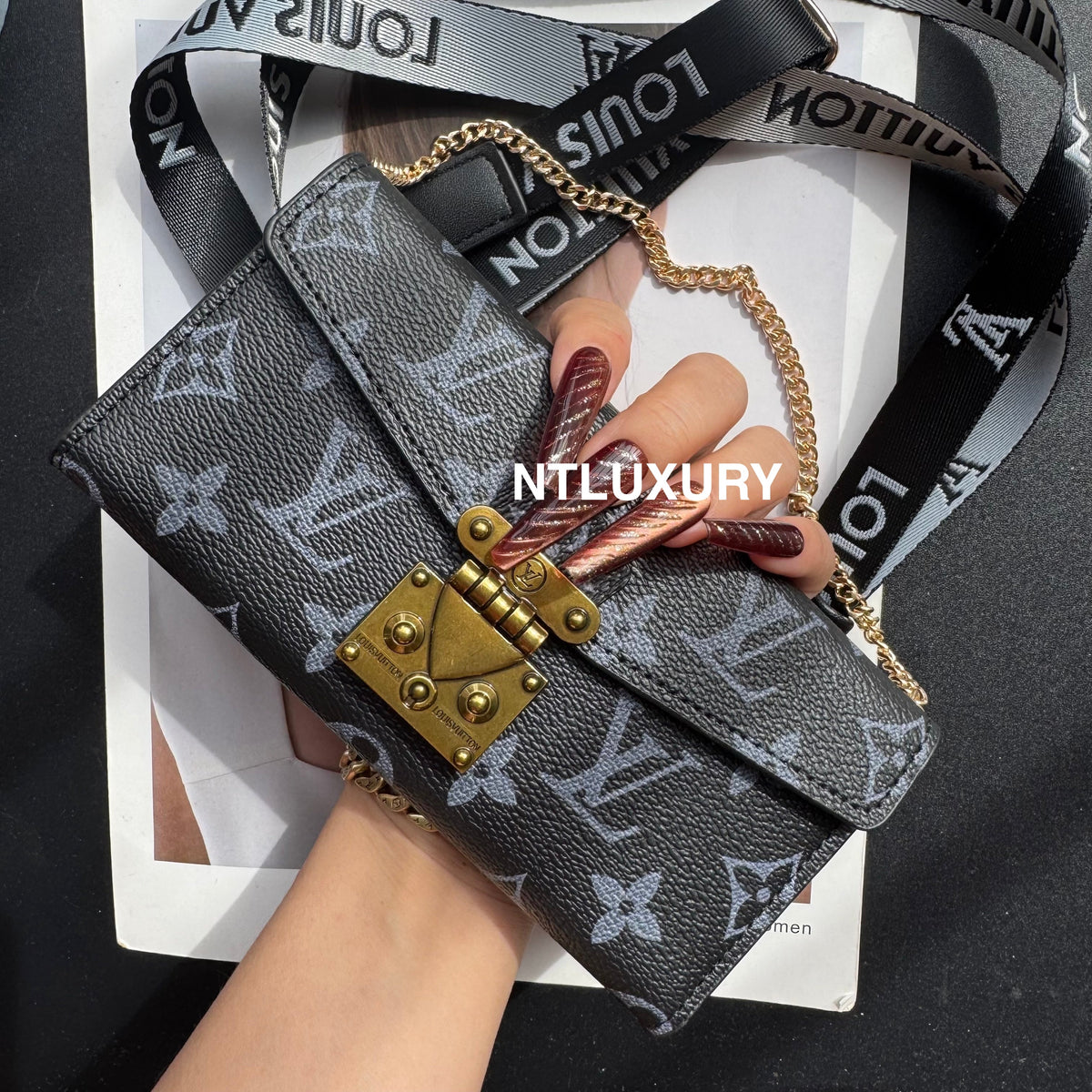 Love Floral Geschenk Geldbörse Handyhülle mit Kette