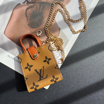 Mini sac floral mignon avec chaîne pour toutes les petites choses mignonnes