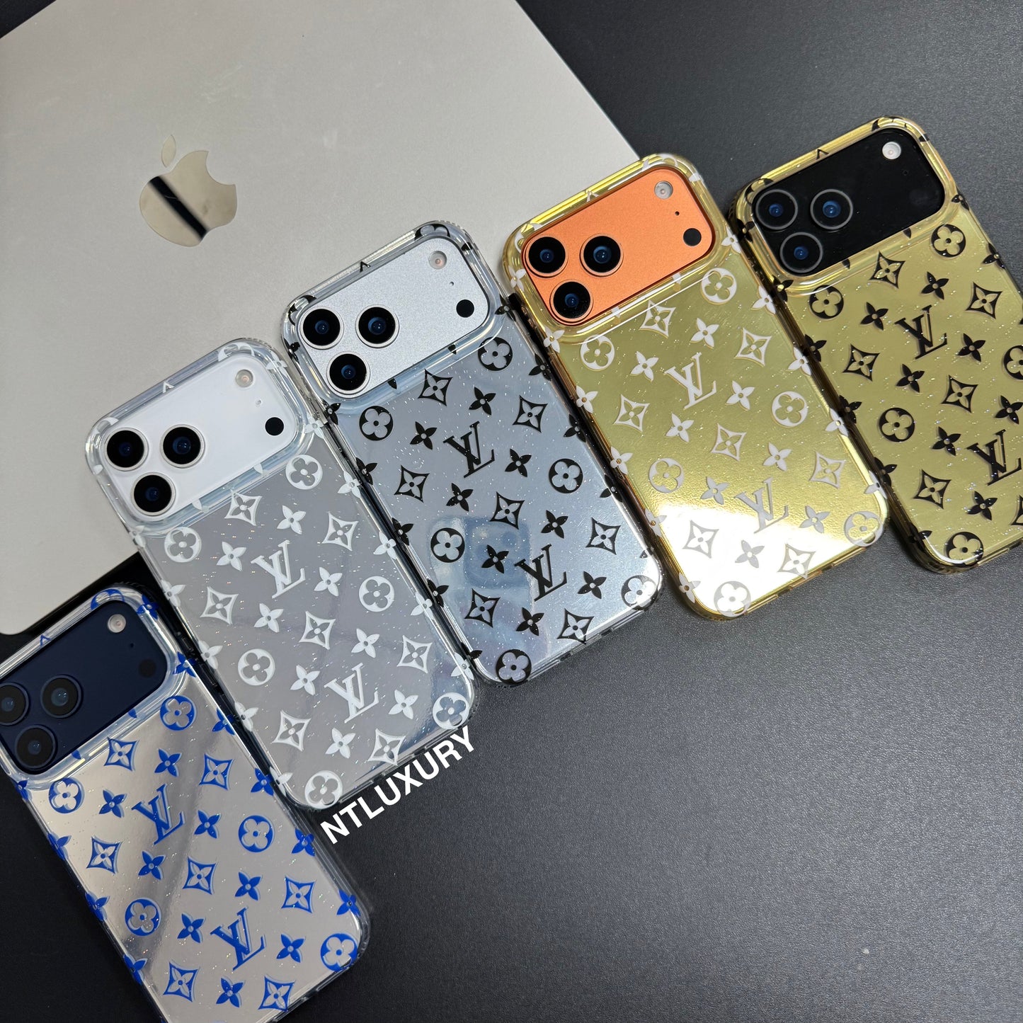 Cyber Girl Love Phone Case