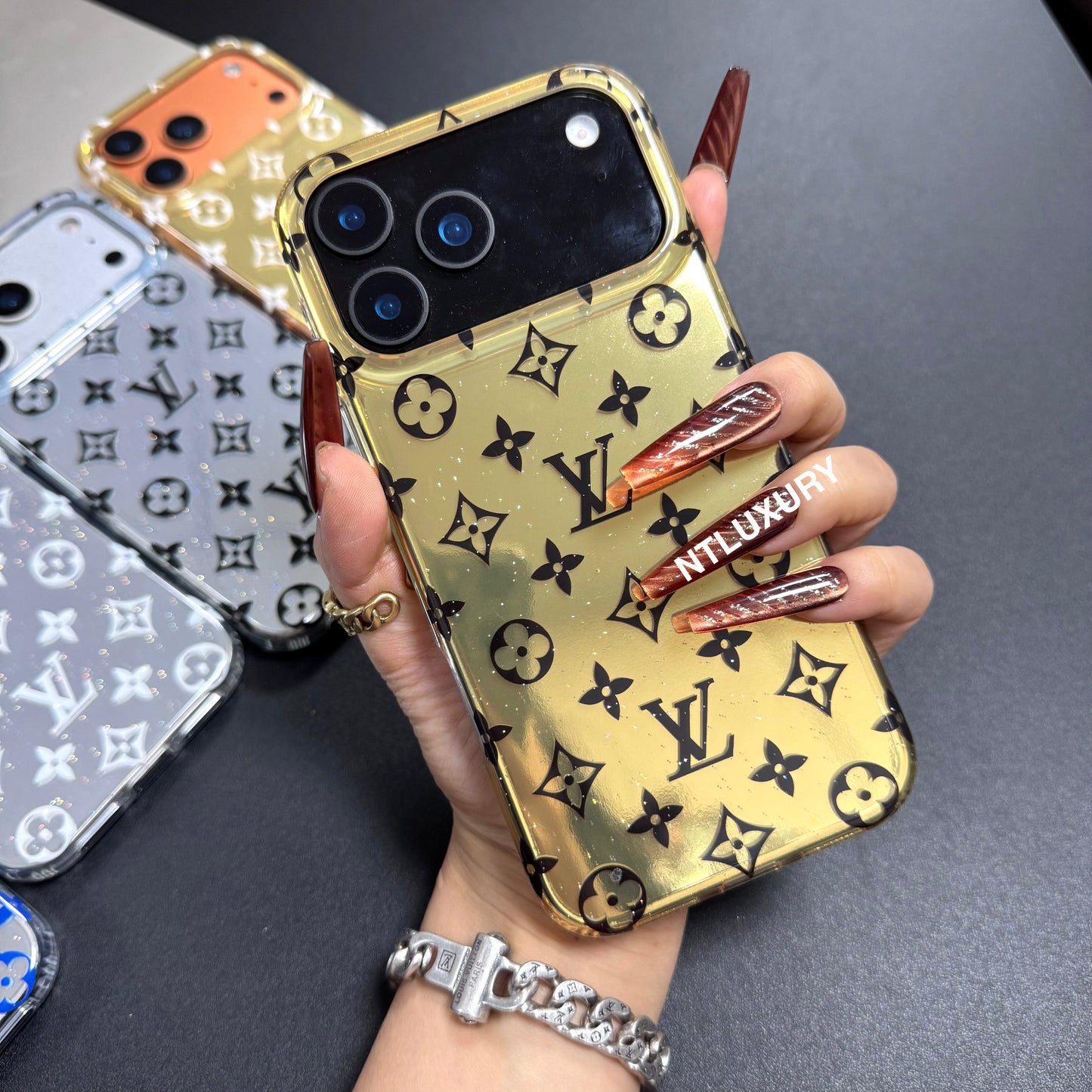 Cyber Girl Love Phone Case