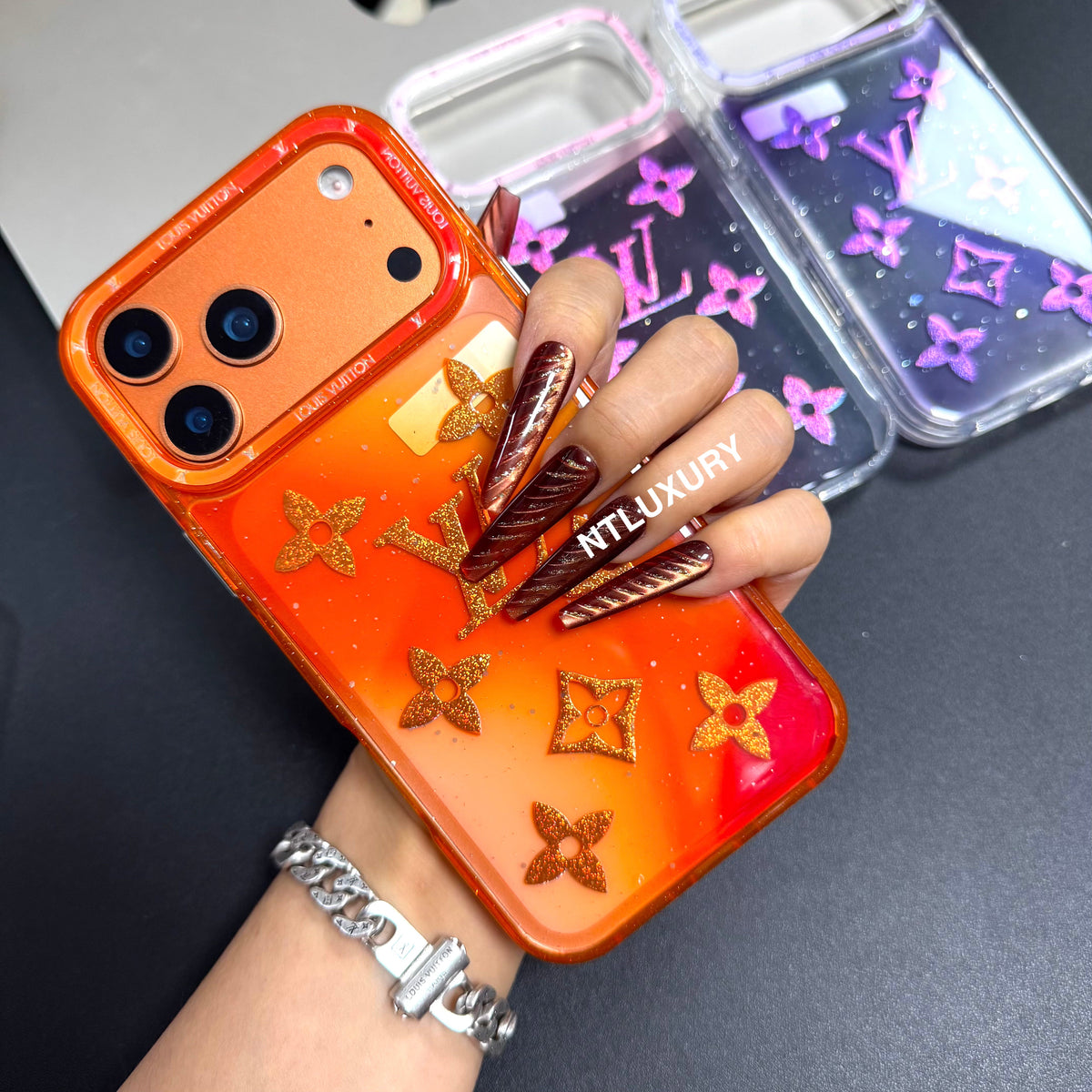 Coque de téléphone lumineuse et colorée Love