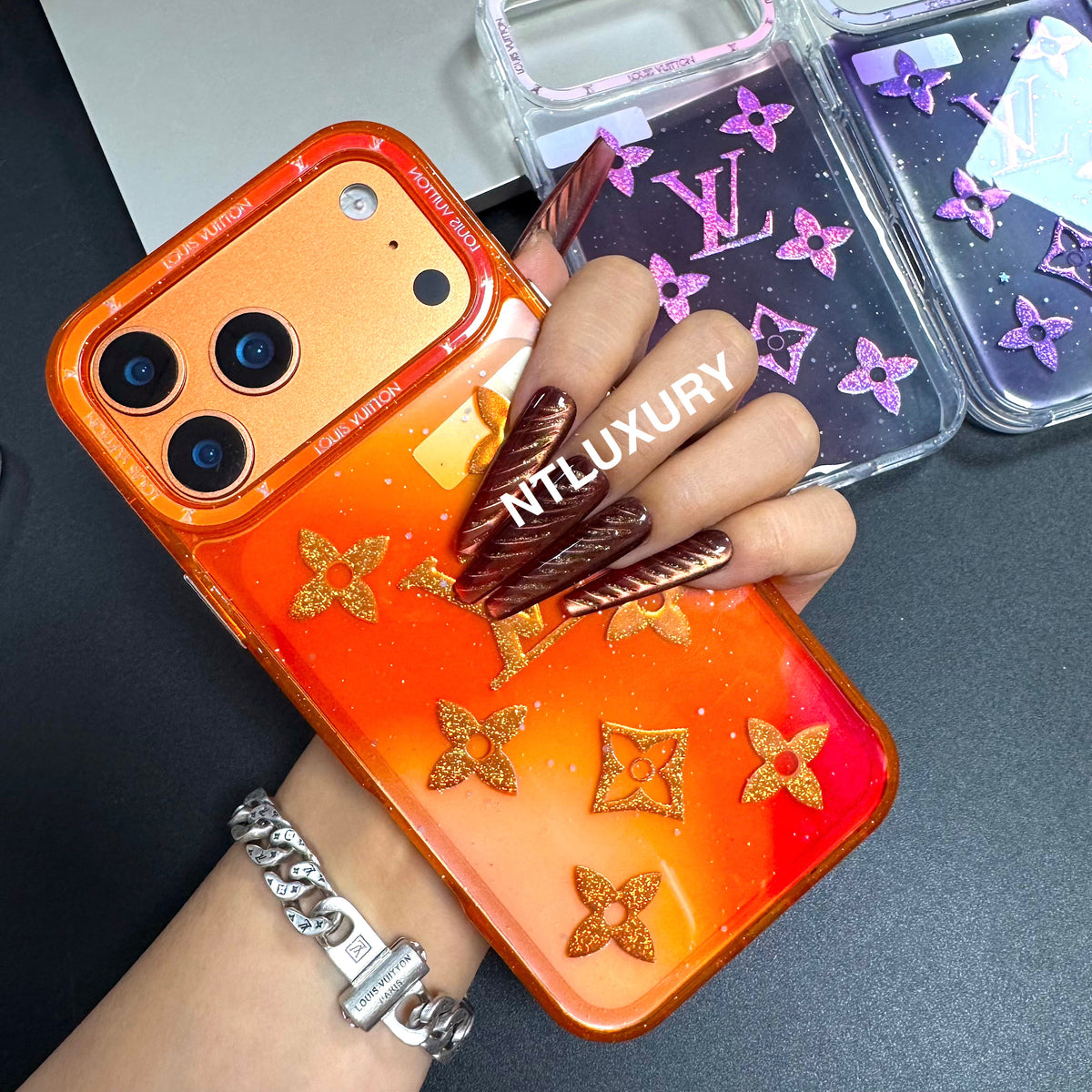 Coque de téléphone lumineuse et colorée Love
