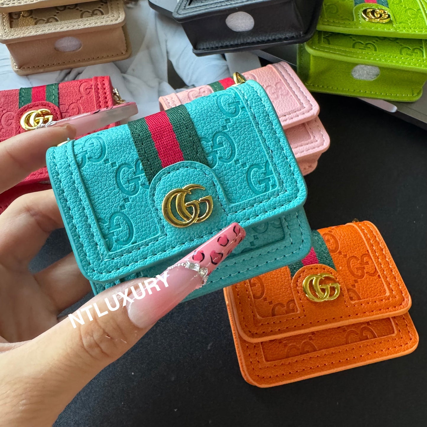 Colorful Good Design Airpods Case (Universal)