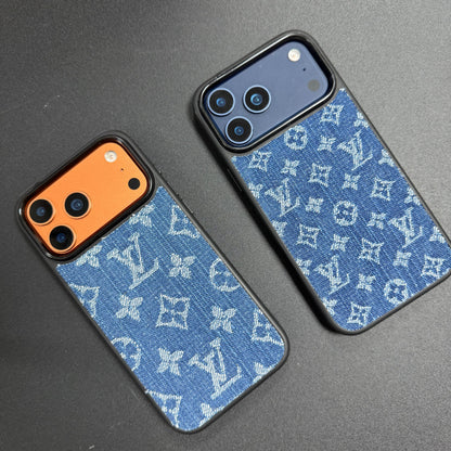 Funda para teléfono con diseño Denim Love y MagSafe