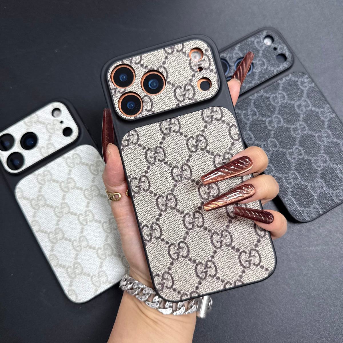 Funda elegante y tradicional de buen diseño para teléfono