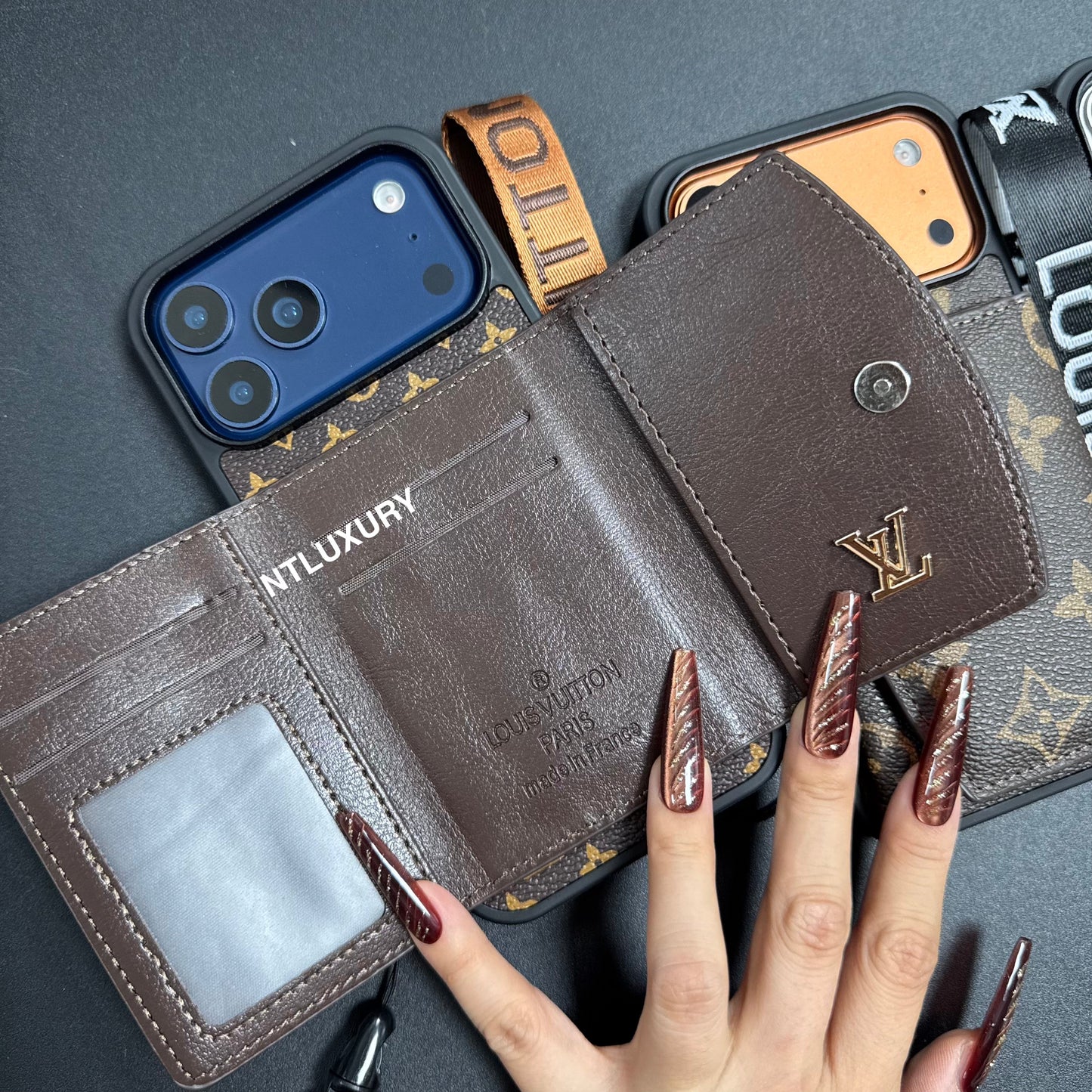 Vintage Floral Design Phone Case with Wallet