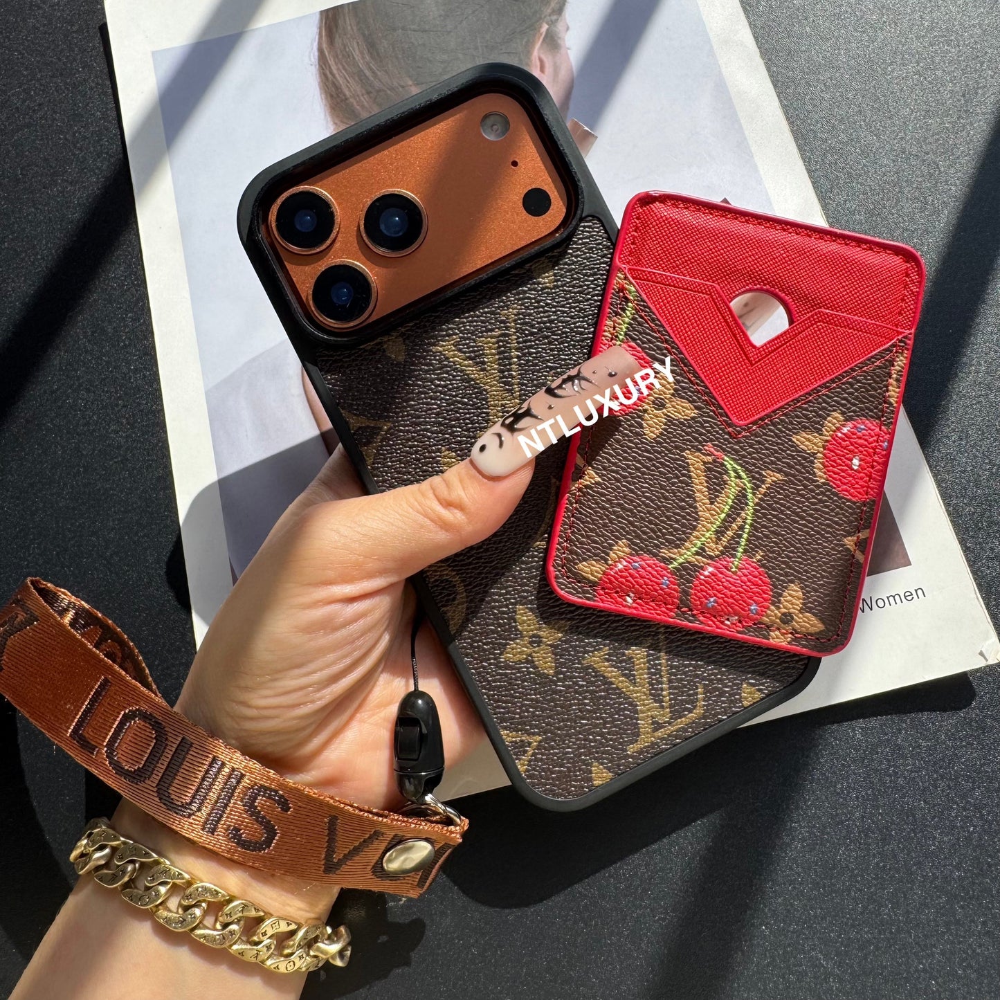 Magsafe Case with Magsafe Pocket 3 Set With Strap (Love)