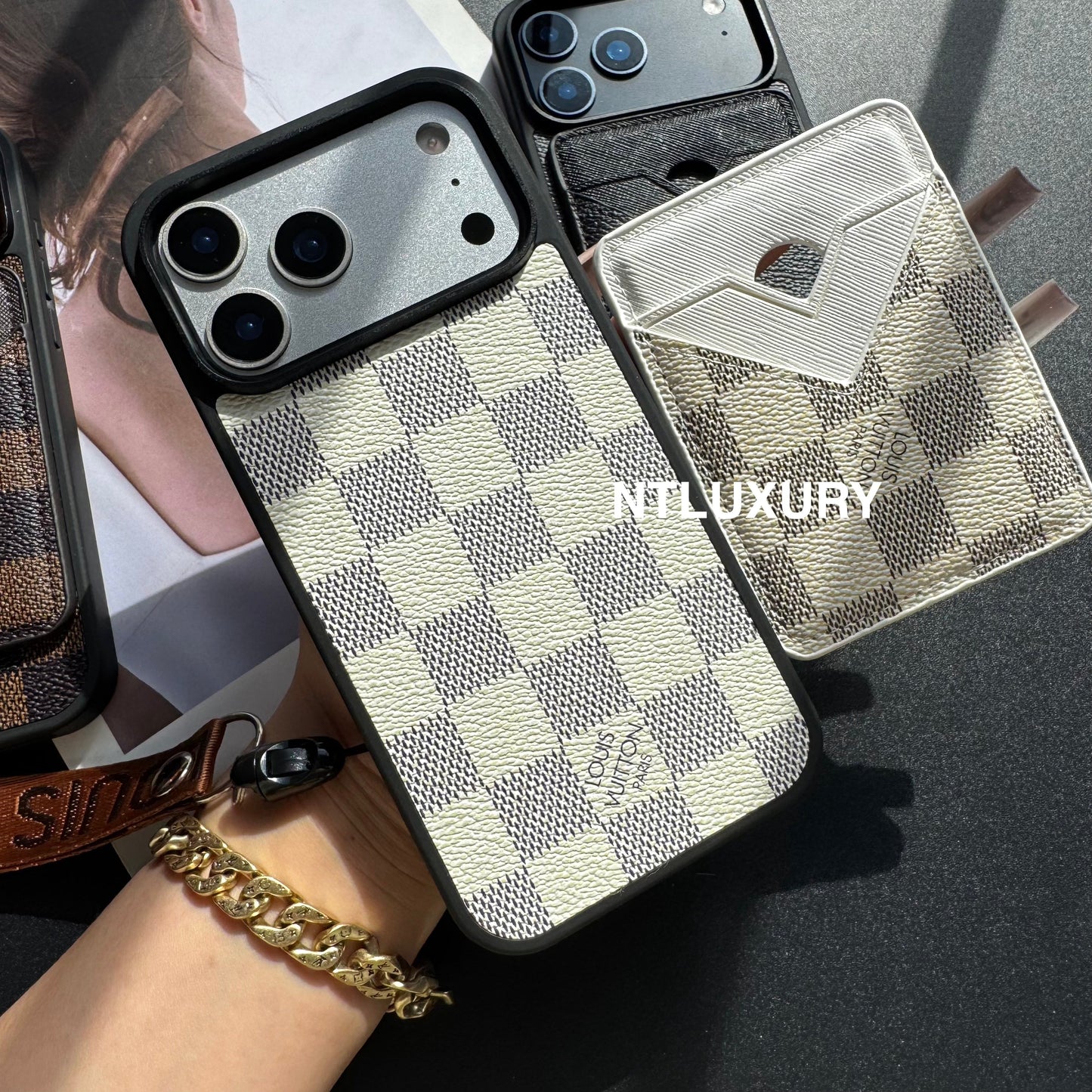 Magsafe Case with Magsafe Pocket 2 Set With Strap (Latticed Love)