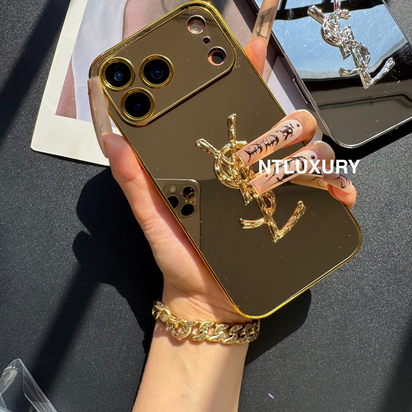 Mirror Yes Girl Glitter Phone Case