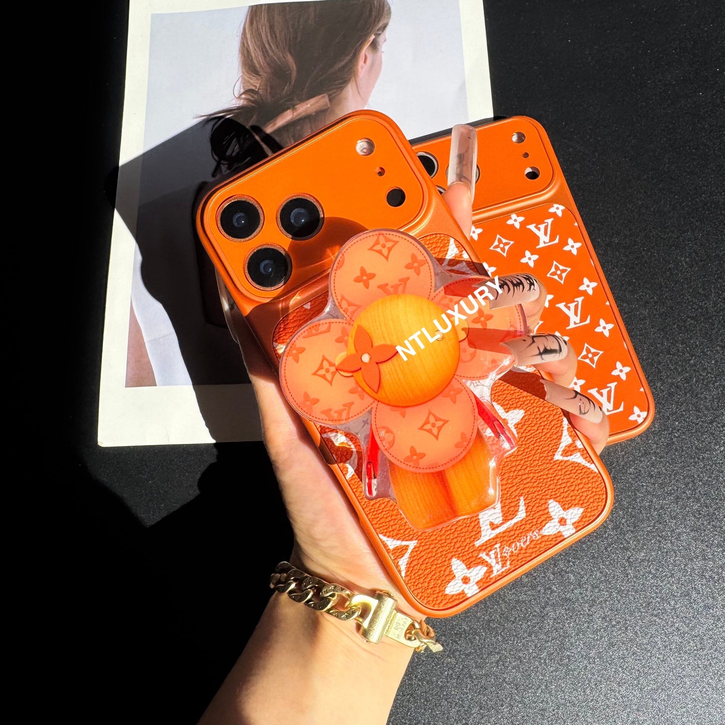 Traditional Juice Magsafe Case with Holder (Orange Love)