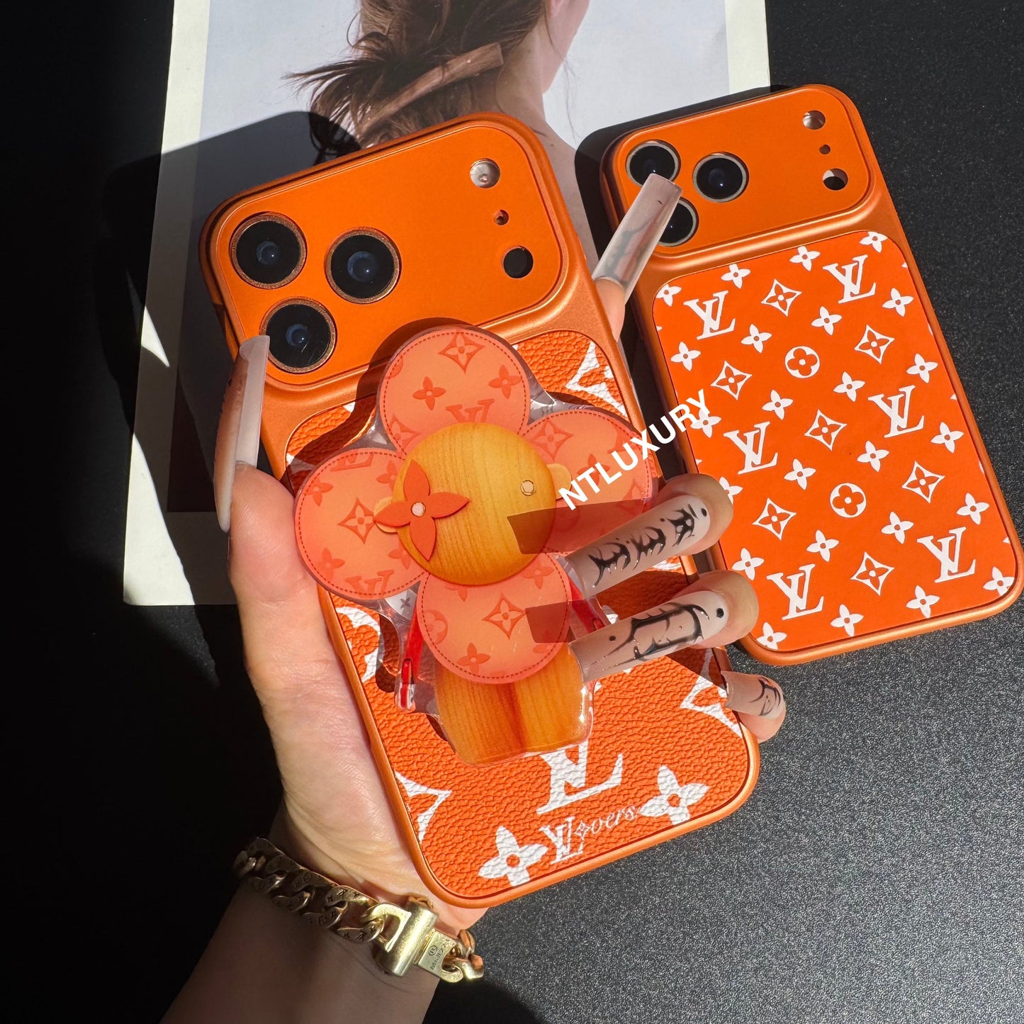 Traditional Juice Magsafe Case with Holder (Orange Love)