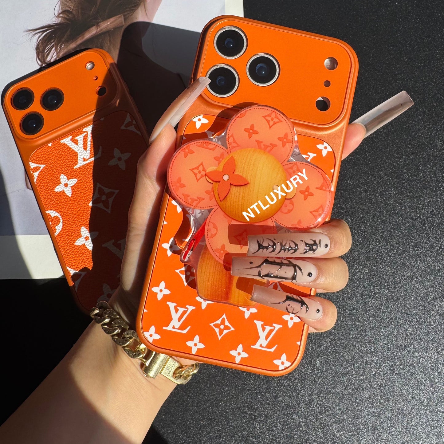 Traditional Juice Magsafe Case with Holder (Orange Love)