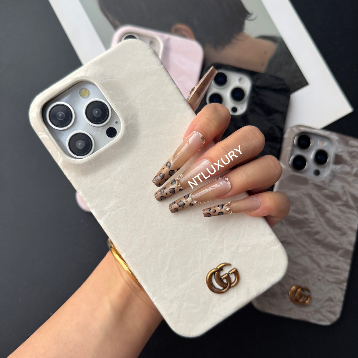 Coque de téléphone plissée, couleur changeante, design soigné
