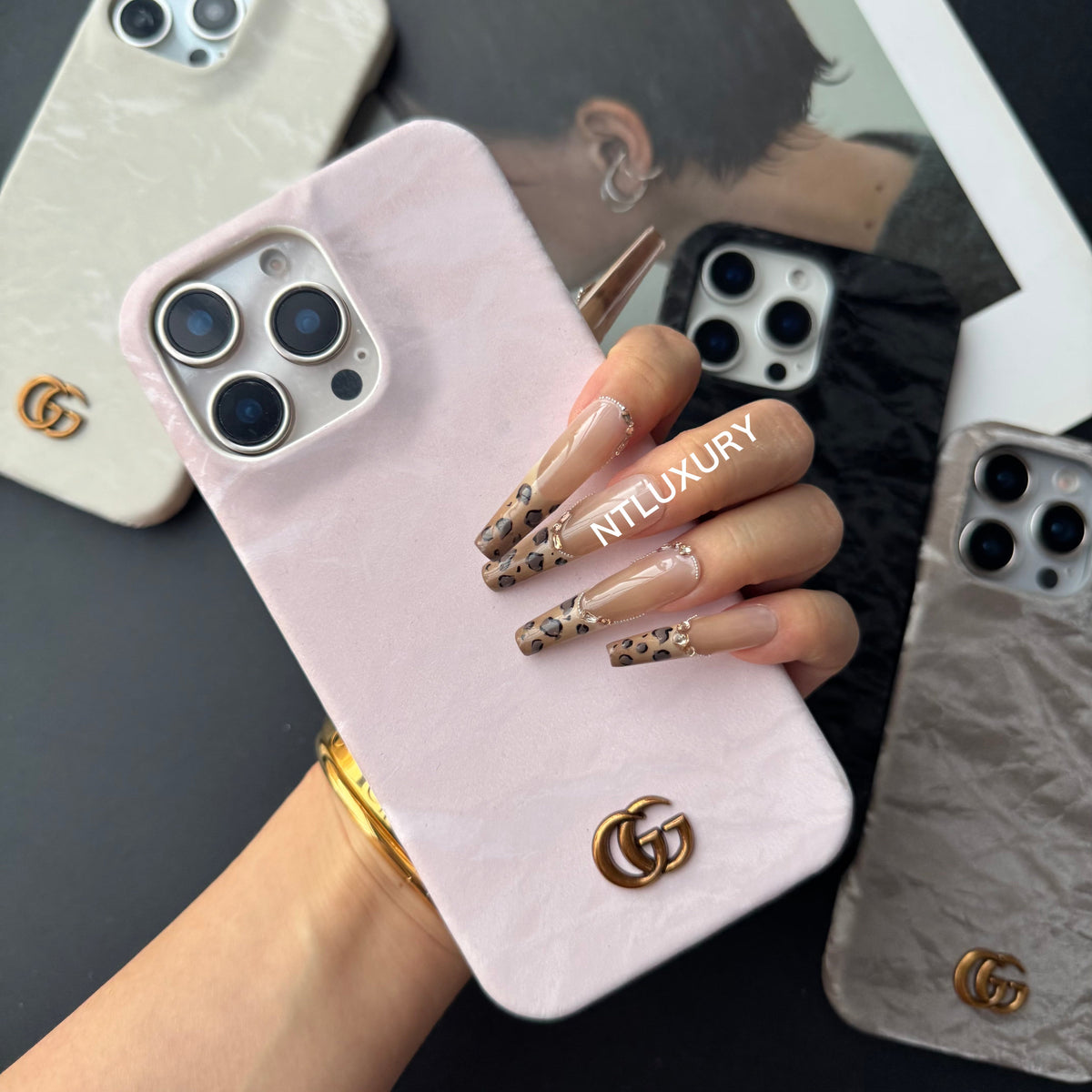 Coque de téléphone plissée, couleur changeante, design soigné