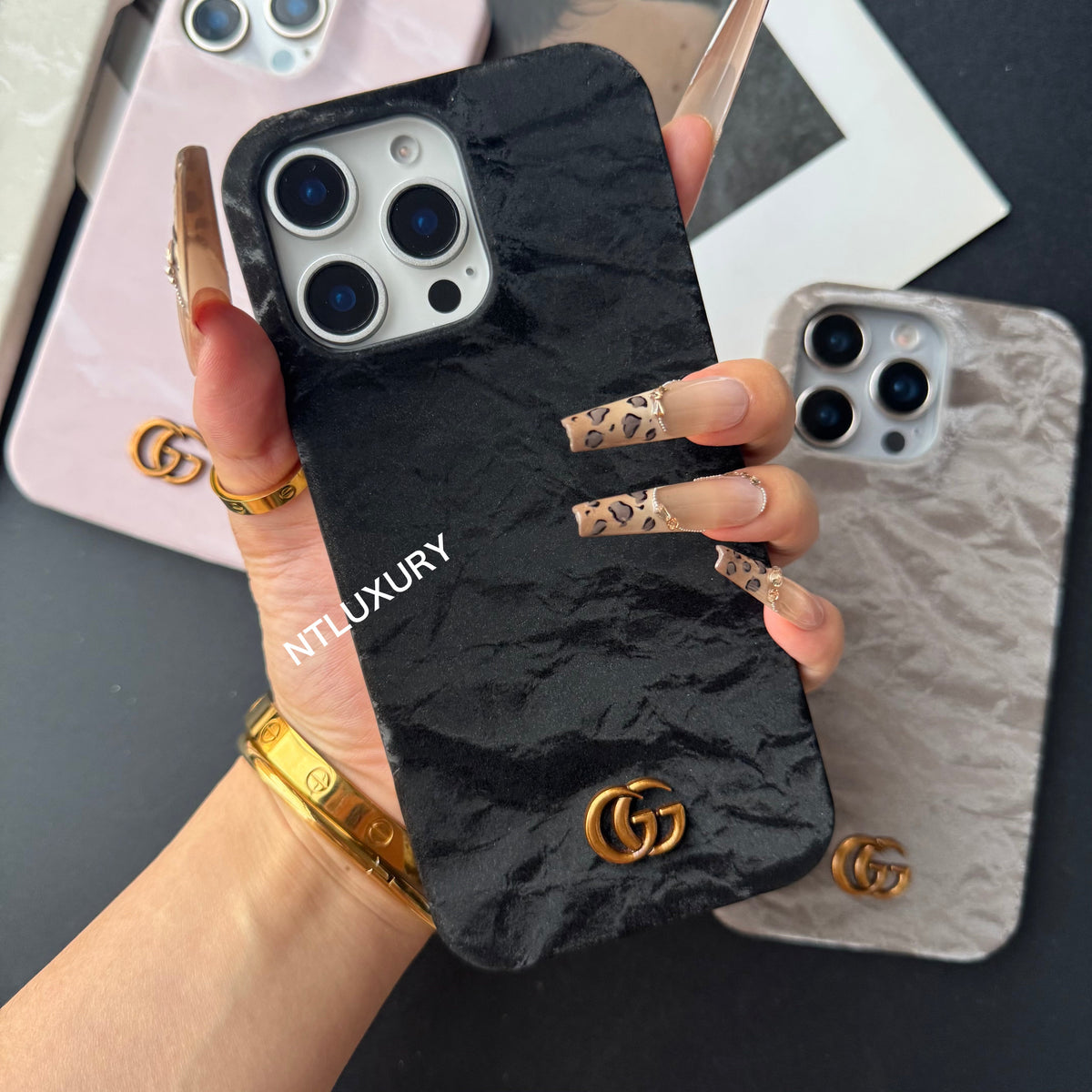 Coque de téléphone plissée, couleur changeante, design soigné