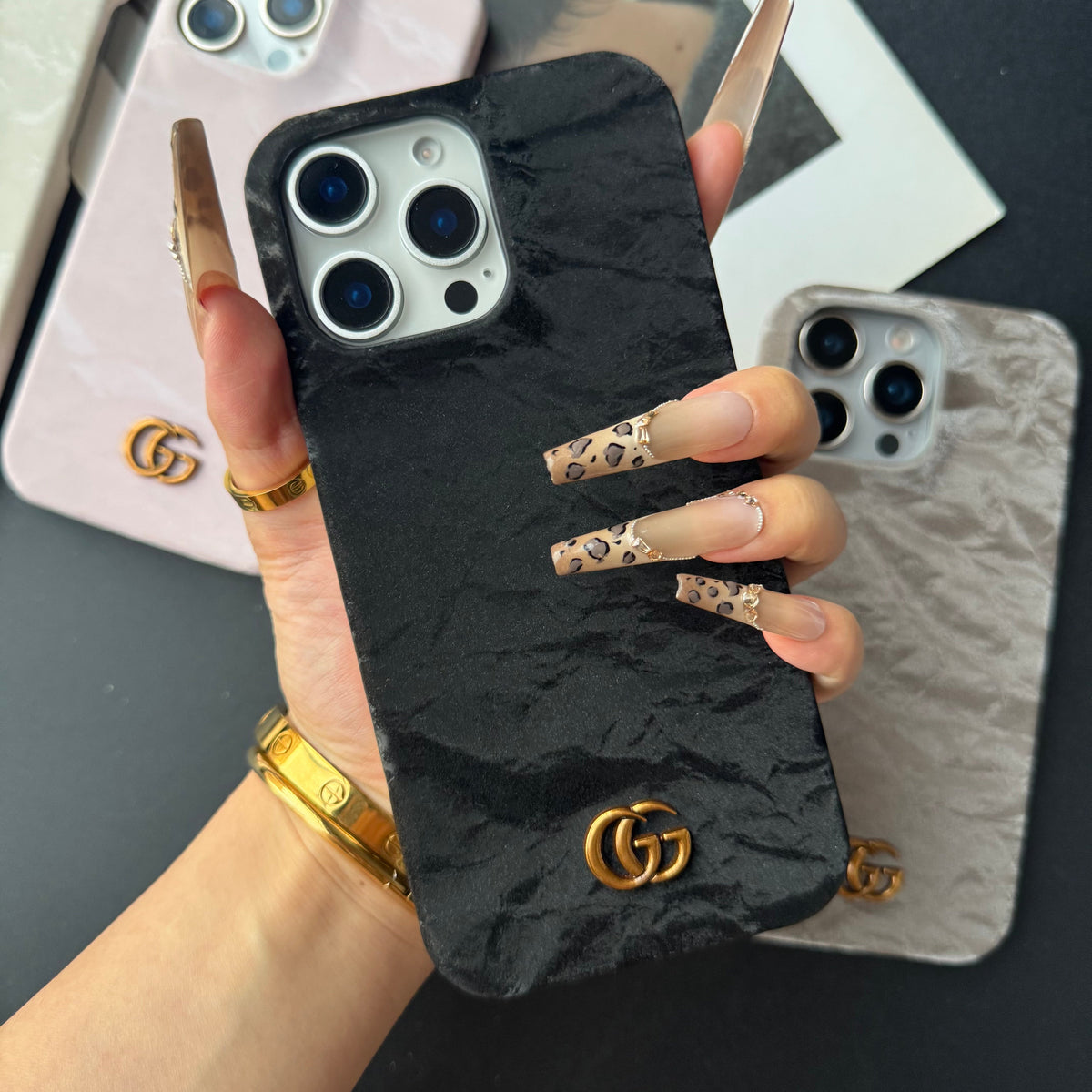 Coque de téléphone plissée, couleur changeante, design soigné