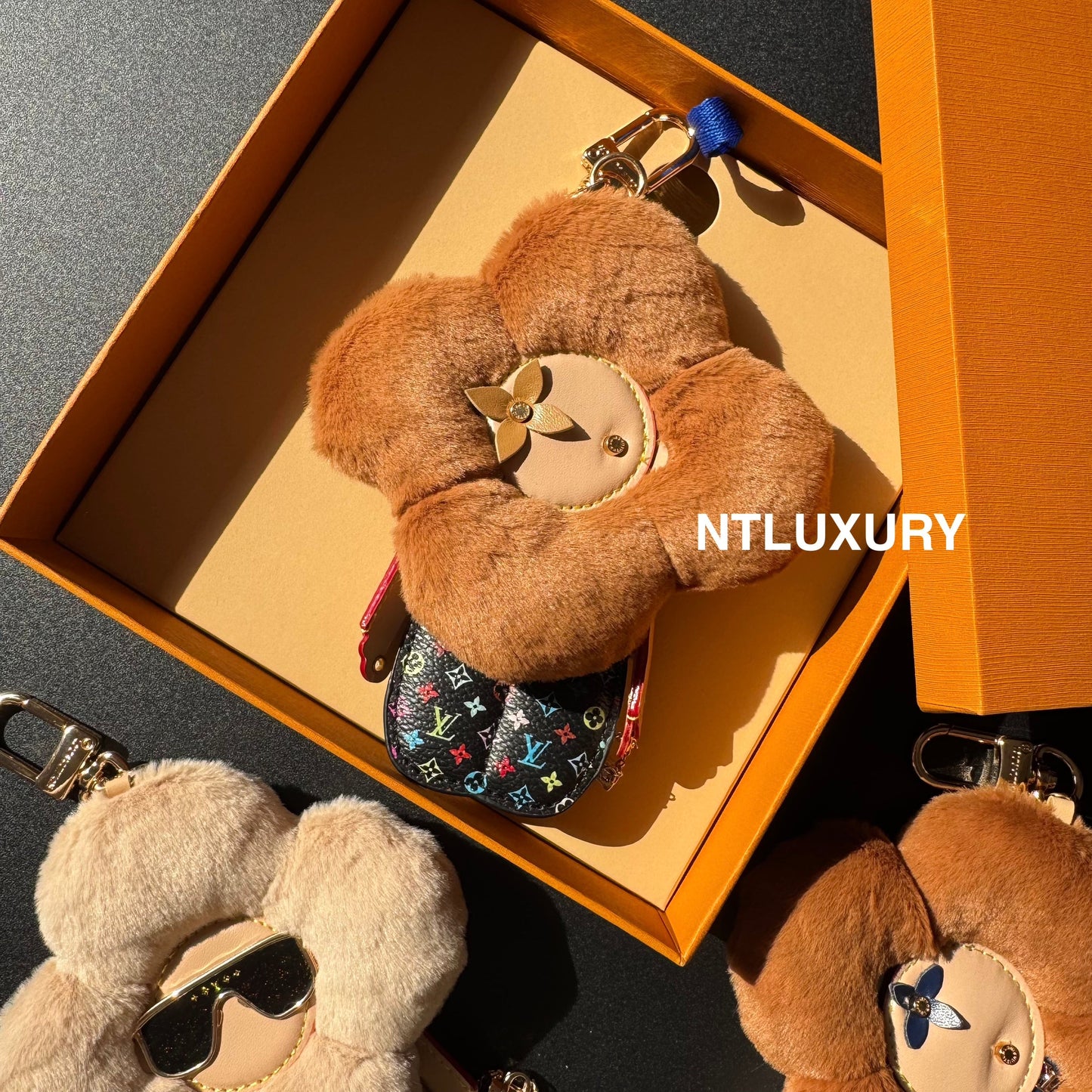 Vivian Love Doll Furry Pendant Key Chain