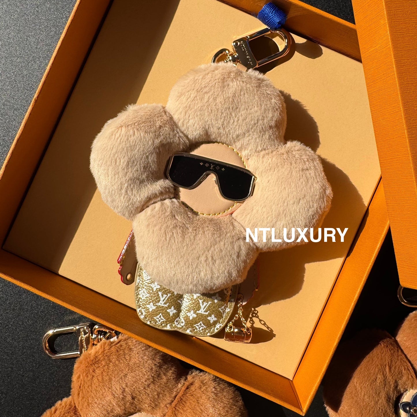 Vivian Love Doll Furry Pendant Key Chain