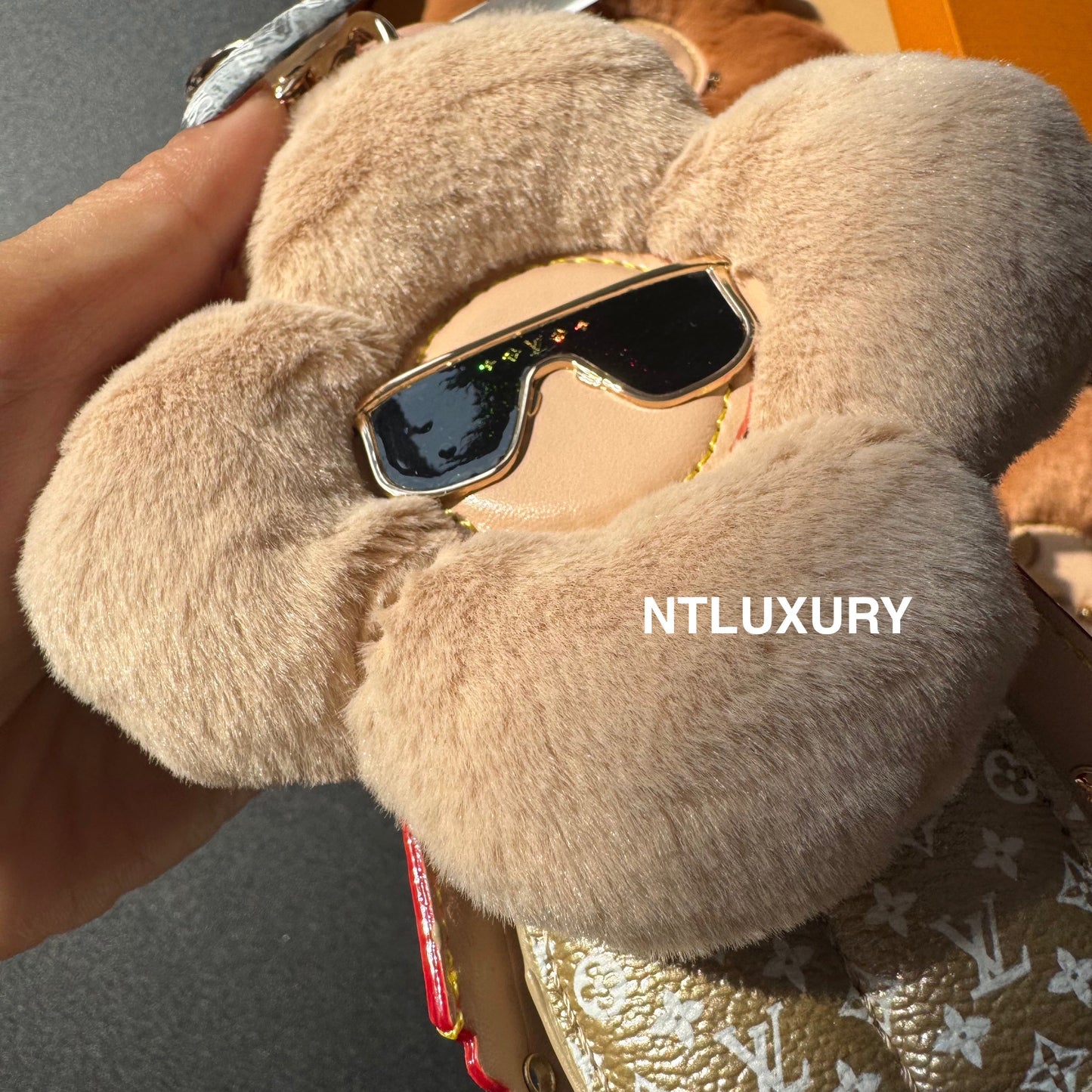 Vivian Love Doll Furry Pendant Key Chain