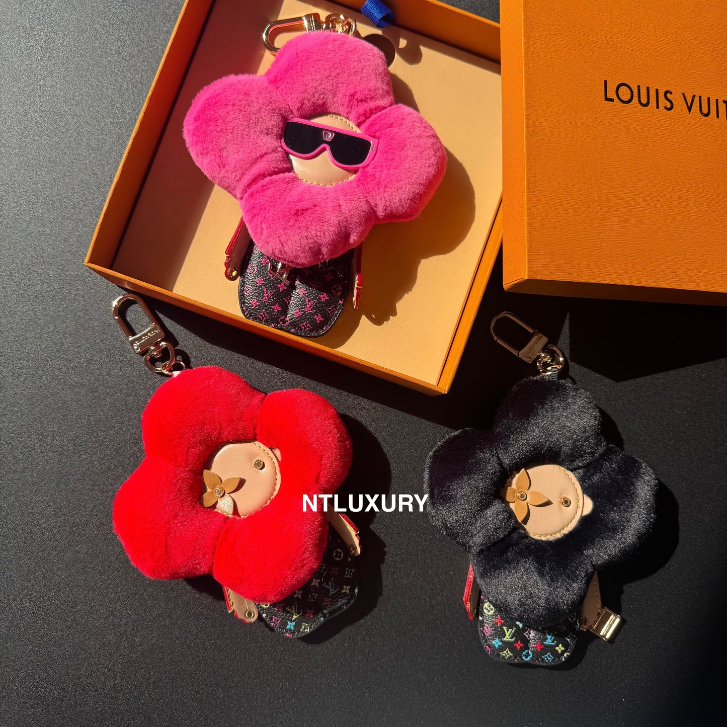Vivian Love Doll Furry Pendant Key Chain