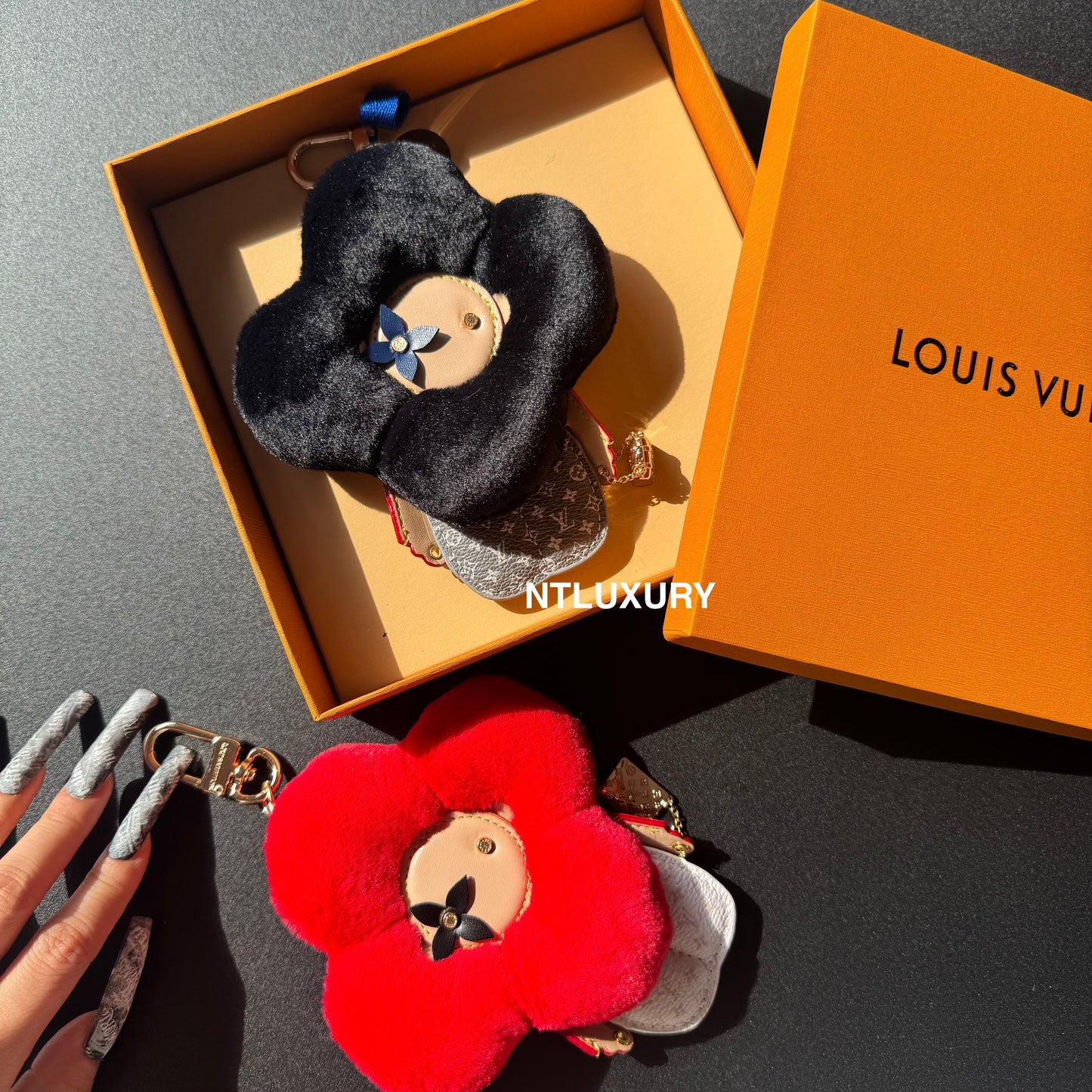 Vivian Love Doll Furry Pendant Key Chain
