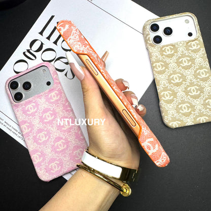 Funda para teléfono con diseño de bordado CC
