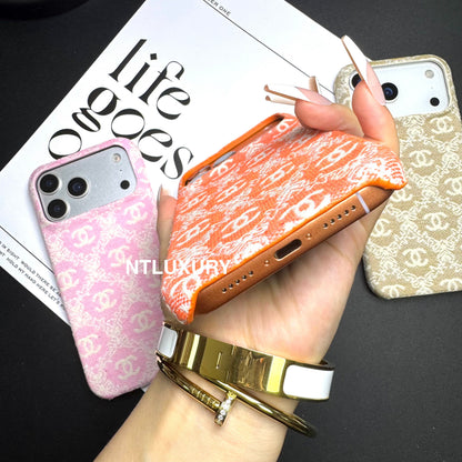Funda para teléfono con diseño de bordado CC