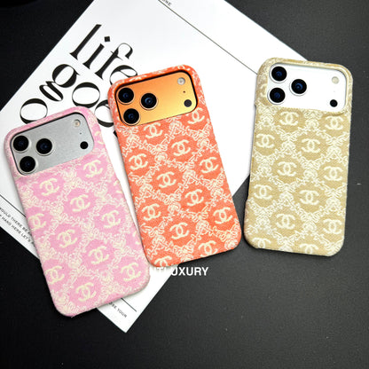 Funda para teléfono con diseño de bordado CC