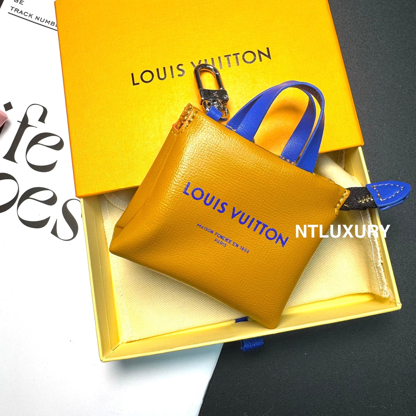 Hot Selling Love Cute Mini Wallet ( 17 Colors)