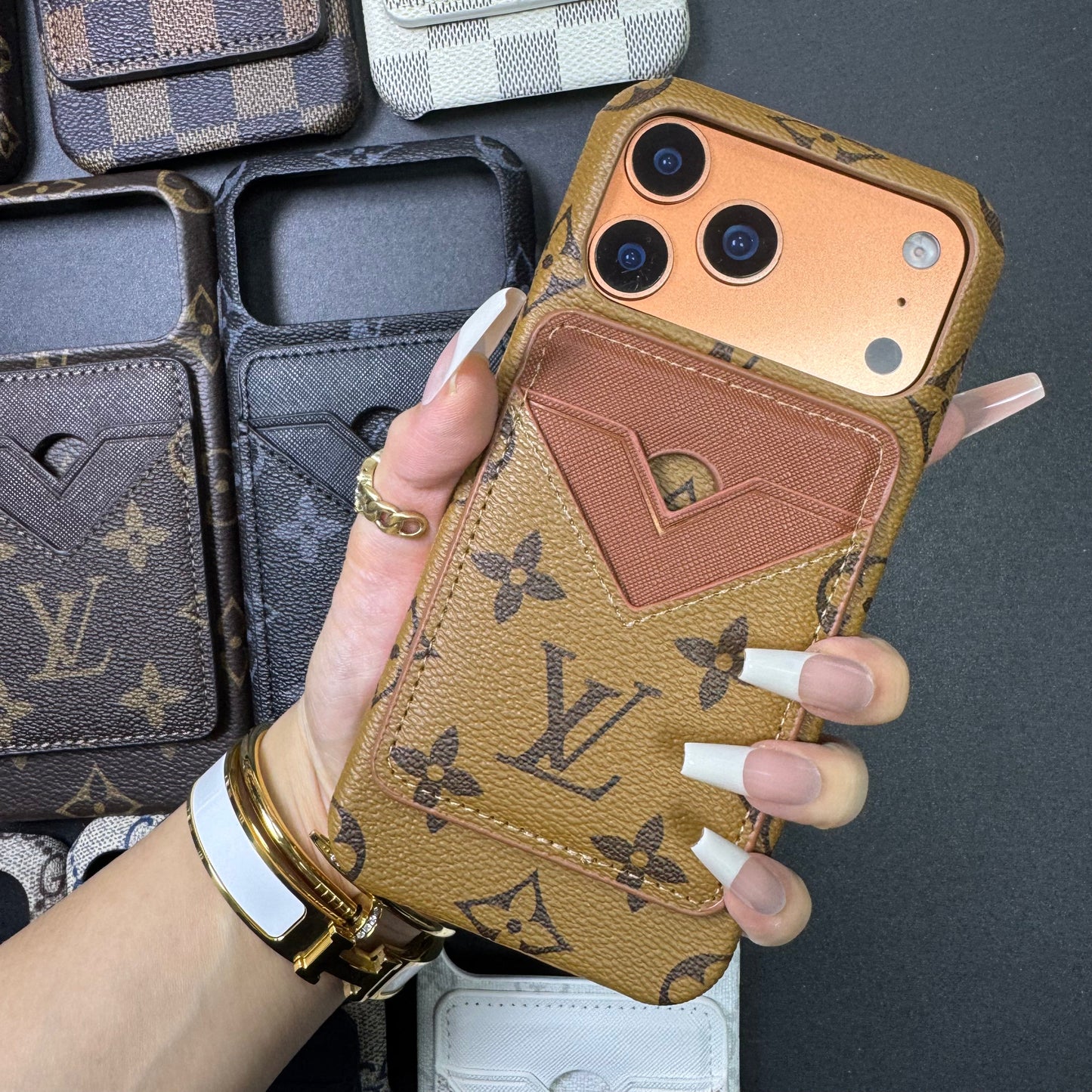 Traditional Love Magsafe Phone Case with Pocket Purse