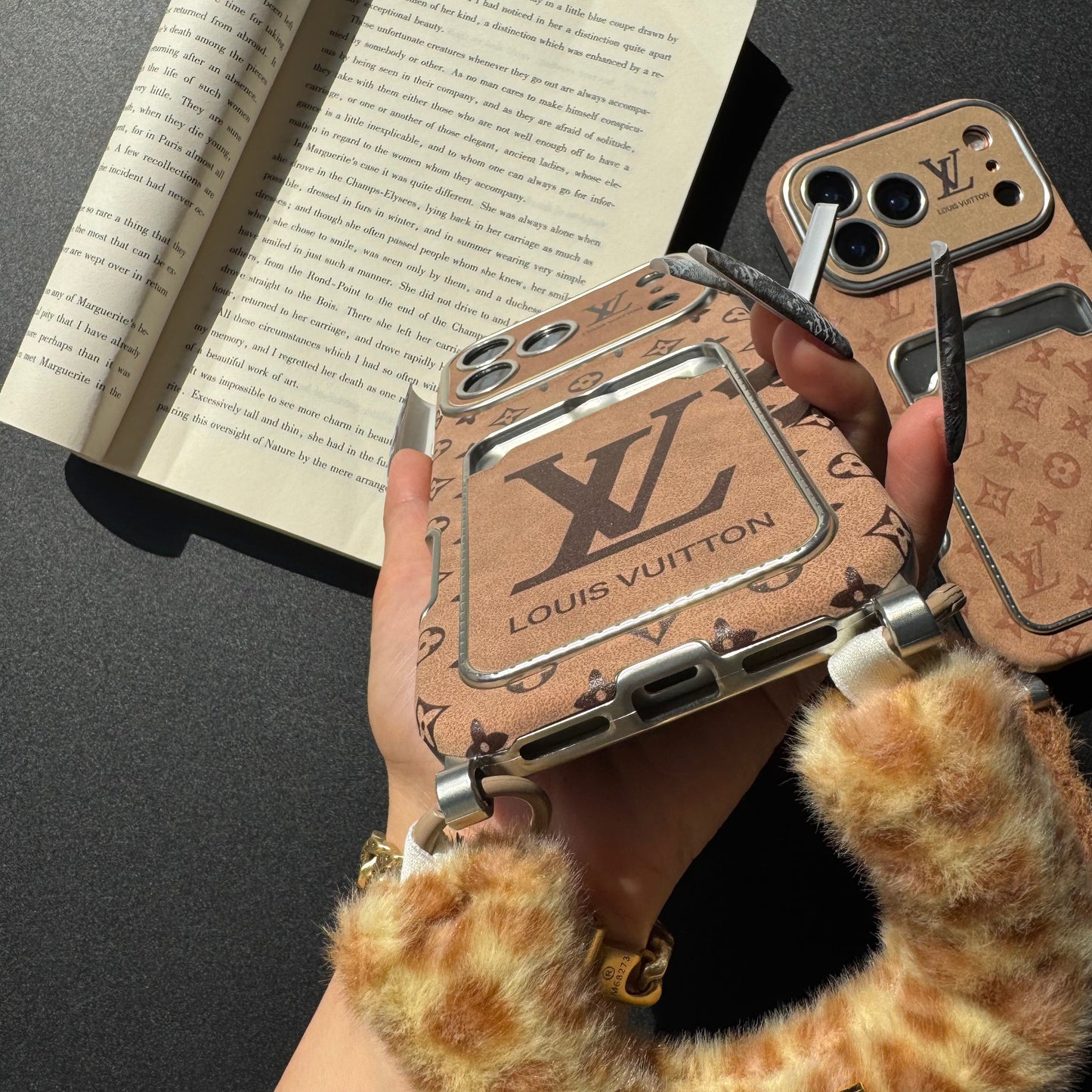 Coffee Love with Pocket Phone Case & Furry Stripe