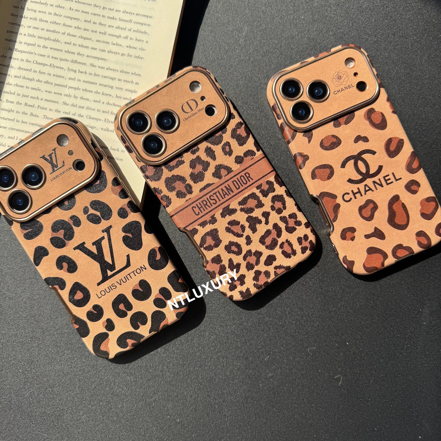 Coffee Leopard Design Love Phone Case