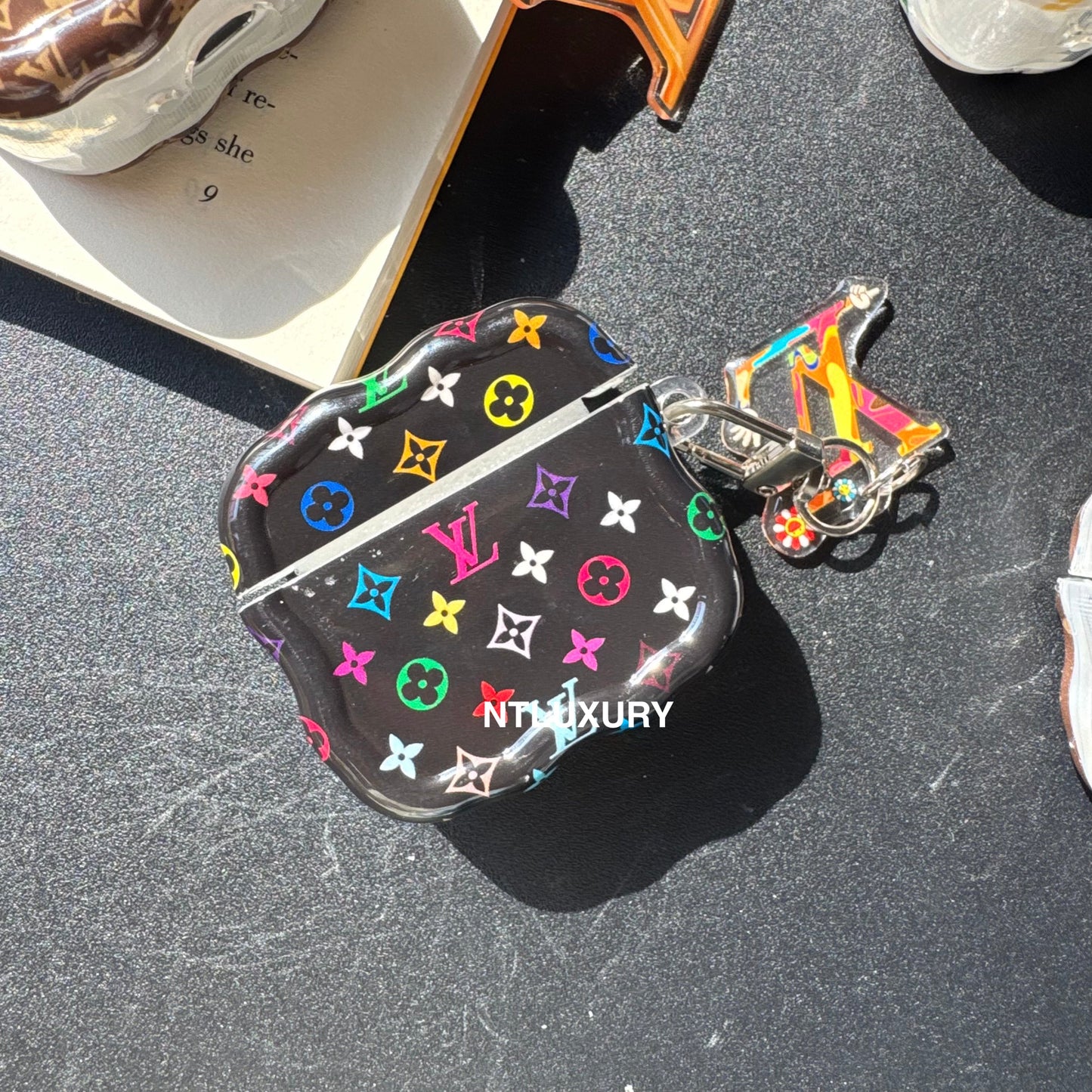 Fancy New Design Airpods Case with Pendant