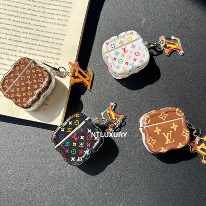 Fancy New Design Airpods Case with Pendant