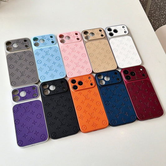 Cover colorata per telefono con protezione integrale e cuore laterale