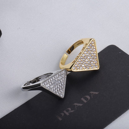 Anillo Abierto de Moda con Triángulo de Diamantes